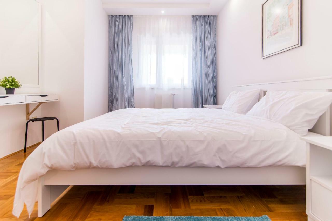 נובי סאד Grove Apartment + Free Parking מראה חיצוני תמונה