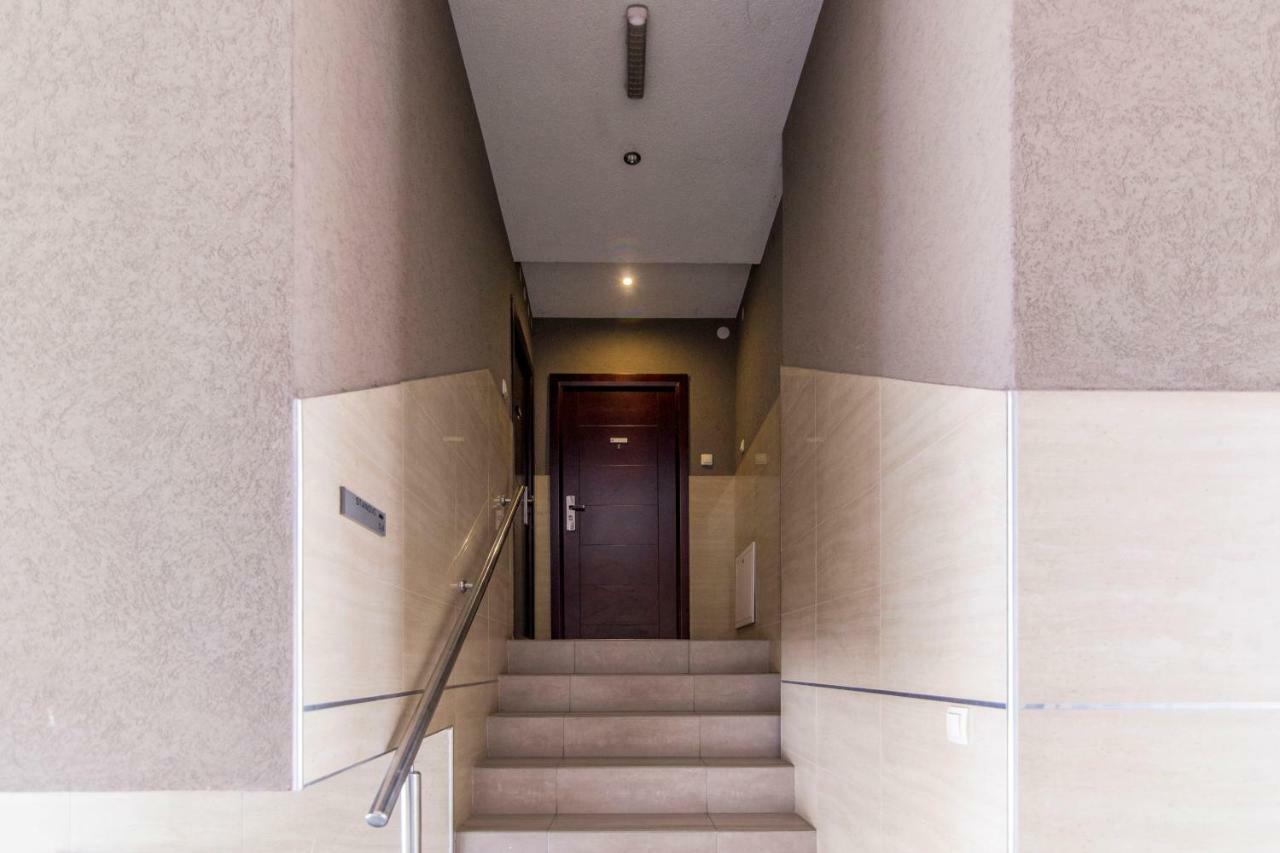 נובי סאד Grove Apartment + Free Parking מראה חיצוני תמונה
